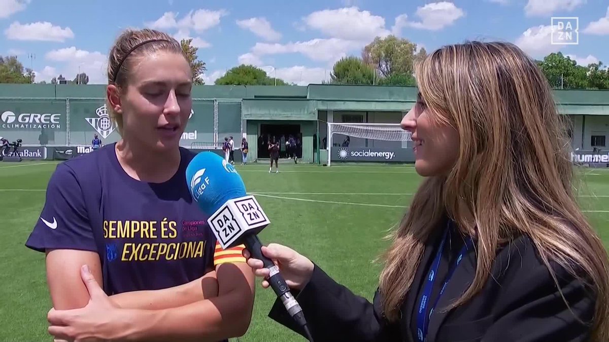 🗣️ "Una de nuestras virtudes es no dar por garantizado nada. No es fácil mantener la humildad para reinventarse" 🔊 "Sabemos que lo del año pasado no vale para ganar este año" Palabra de Alexia. Palabra de 'La Reina' 👑 #LigaFenDAZN ⚽