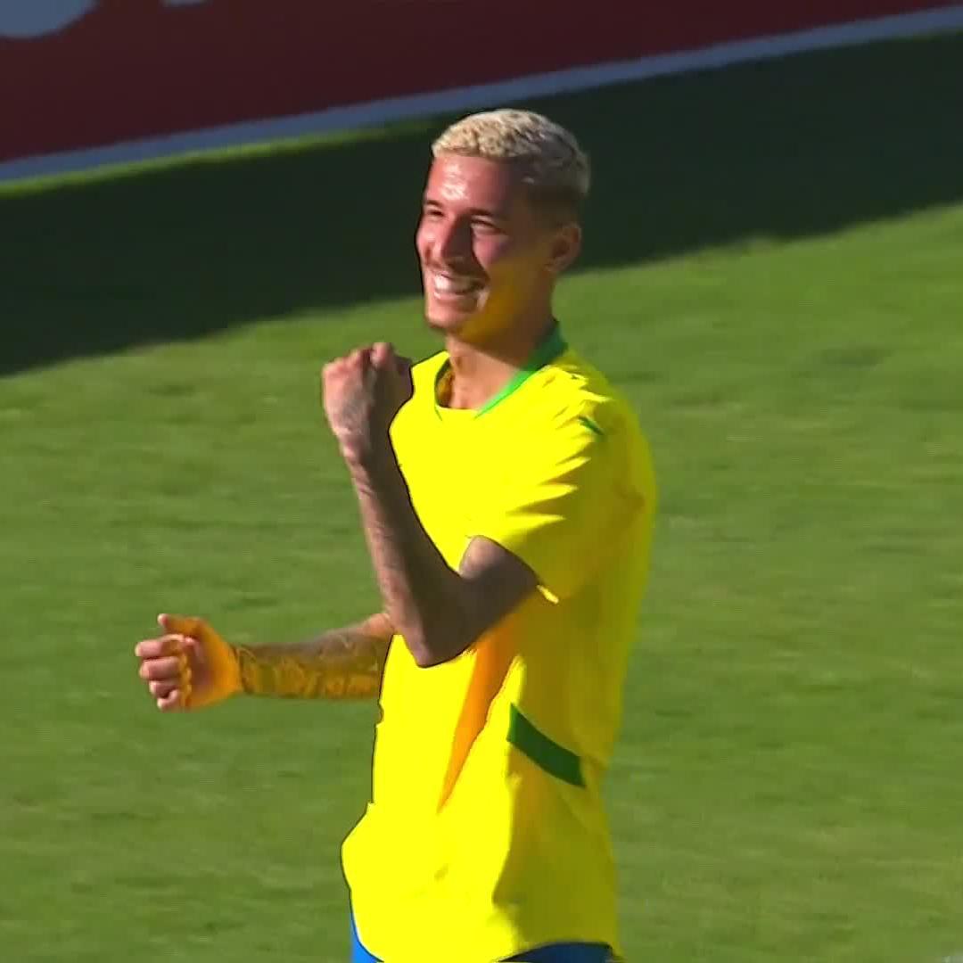 6' Sundowns 0-0 Stellenbosch ➖ 18' Sundowns 3-0 Stellenbosch Arthur Sales joins in on the fun 👆 📺 Stream #BetwayPrem on DStv: #SSDiski | Betway ZA