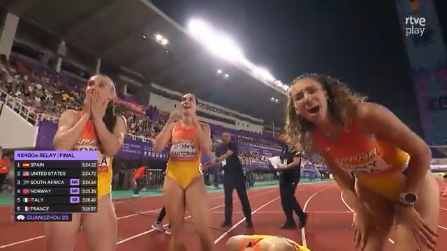 BRU-TAL 🥇 Paula Sevilla, Eva Santidrián, Daniela Fra y Blanca Hervás, campeonas del 4x400 femenino en los #WorldRelays 🇪🇸 Broche de oro de España en el Mundial de relevos de Cantón