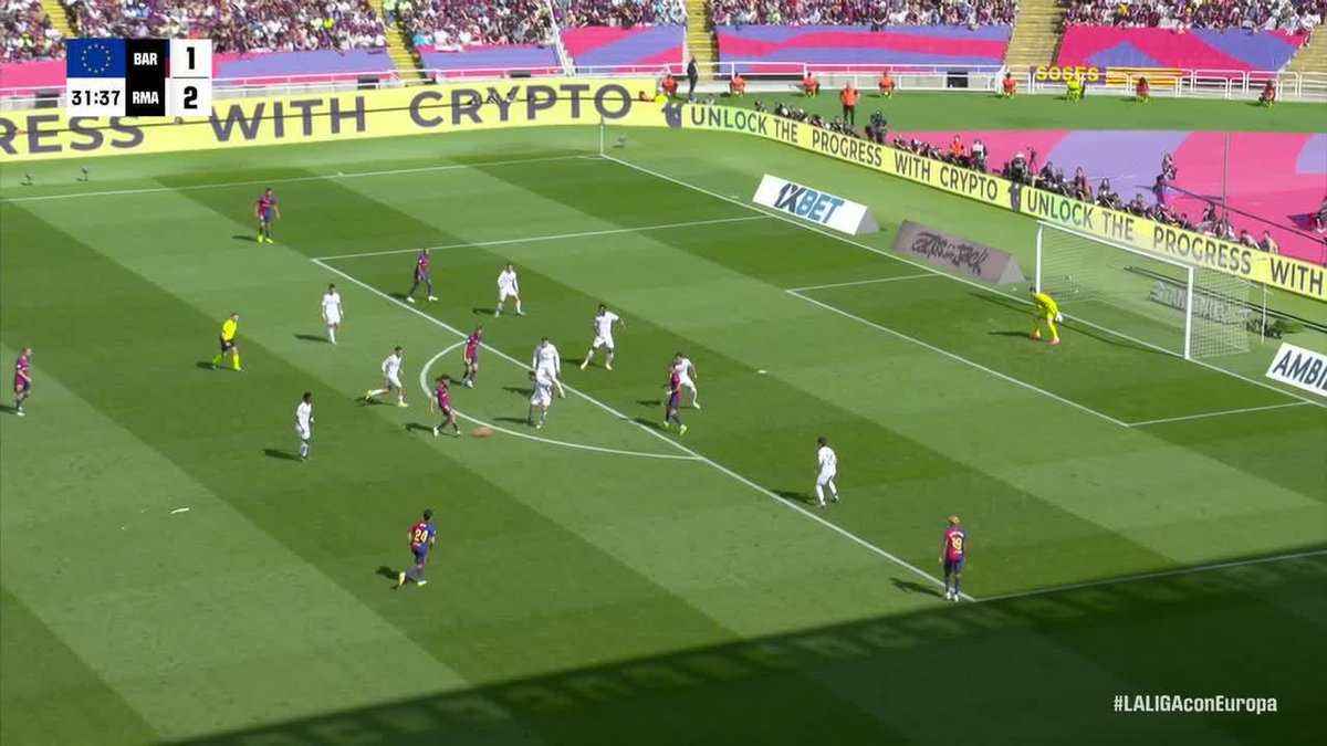 LAMINE YAMAL AND RAPHINHA BOTH SCORE WITHIN TWO MINUTES OF EACH OTHER TO COMPLETELY TURN ELCLÁSICO AROUND FOR BARCA! 3-2! 😱