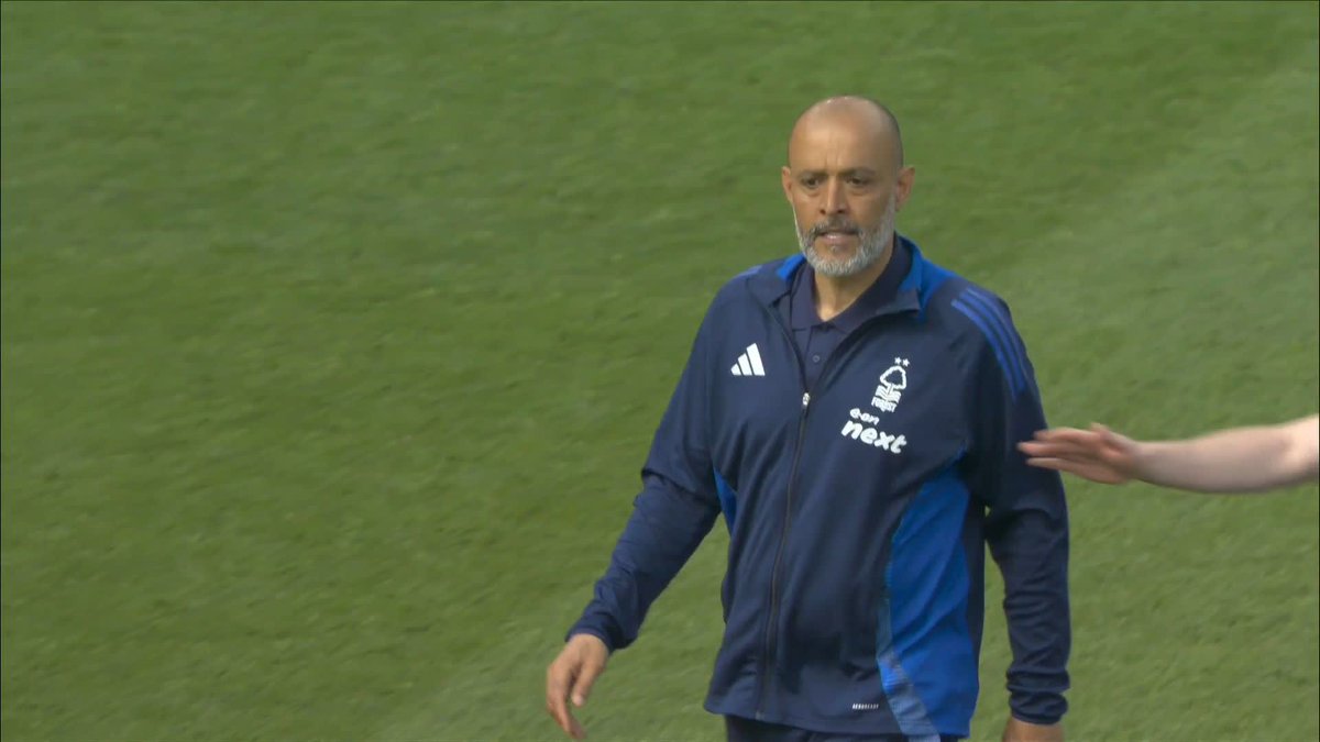 What do you think Nottingham Forest owner Evangelos Marinakis said to Nuno Espirito Santo after the club's draw against Leicester? 🤔