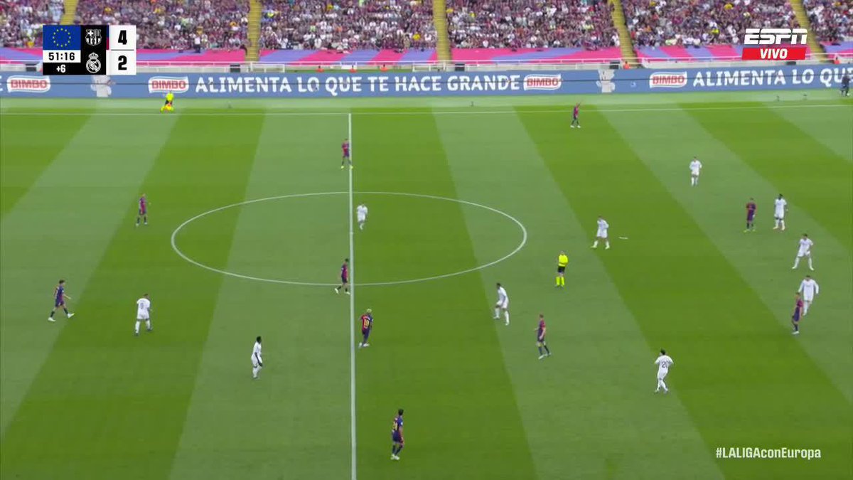 Que inmaduro y de antifutbol es no querer comparar a Lamine con Messi, cuando en la comparación a los 17 años todos los argumentos están a favor del Español