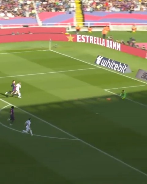 🧤🔝 ¡Szczęsny, EL MURO POLACO DEL FC Barcelona! #ELCLÁSICO | #LALIGAHighlights | #DesenlaceLALIGA