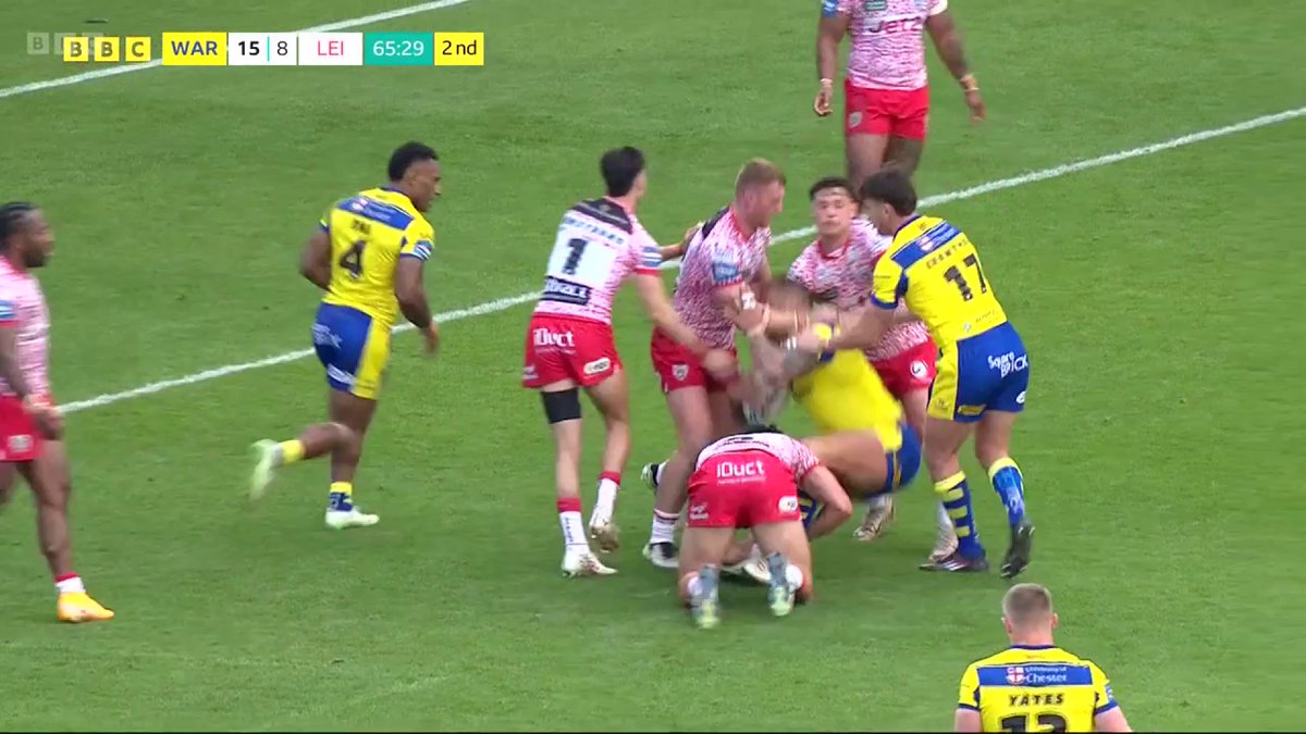 Warrington Wolves have one foot in the Challenge Cup final! A trip to Wembley is firmly in their sights now... ๐ #ChallengeCup LIVE on the BBC.