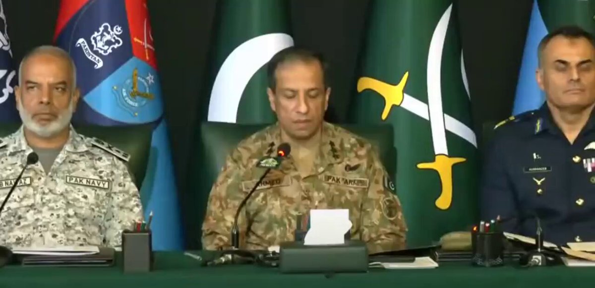 پاک فوج نے پاکستان کے عوام سے جو وعدہ کیا وہ پورا کردیا، اللہ کا شکر ادا کرتے ہیں، ڈی جی آئی ایس پی آر۔۔۔!!!