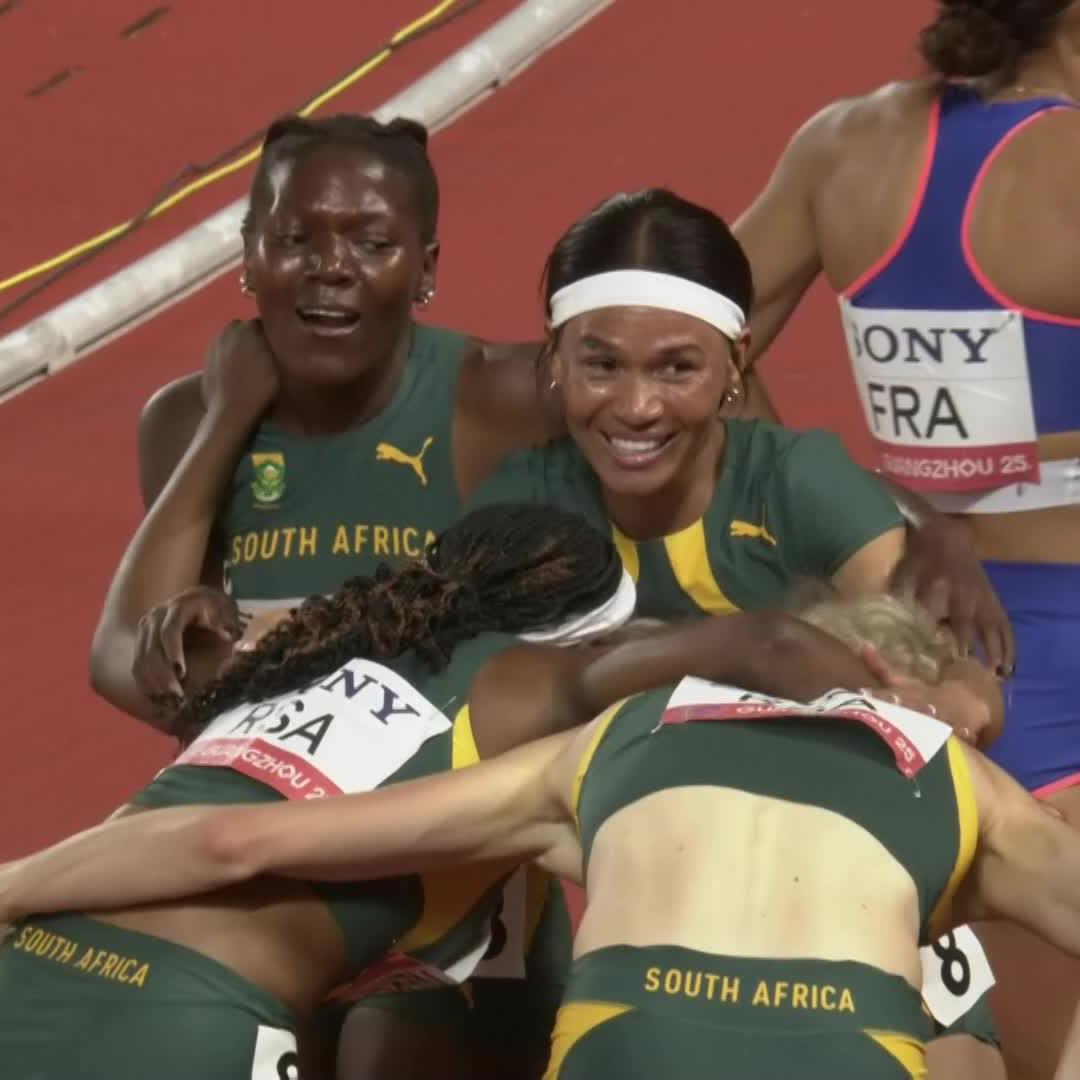 Bronze and a 𝐍𝐄𝐖 National Record 🥉🔥 Team South Africa's Women's 4x400m stood on business 👏👏 #HereForHer | #WorldRelays