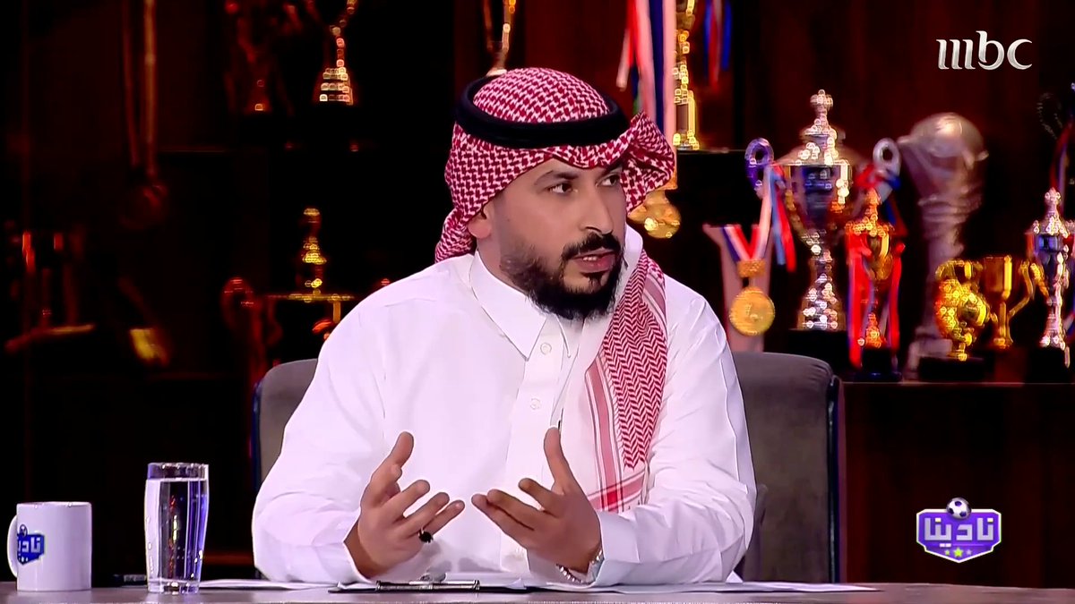معن القويعي عن تغريدة الشباب: "يلو" كارد بطاقة صفراء.. أنا فاهمها كذا برنامج #نادينا يعرض الآن على #MBC1 يومياً الساعة 11 مساءً بتوقيت السعودية مجاناً على شاهد