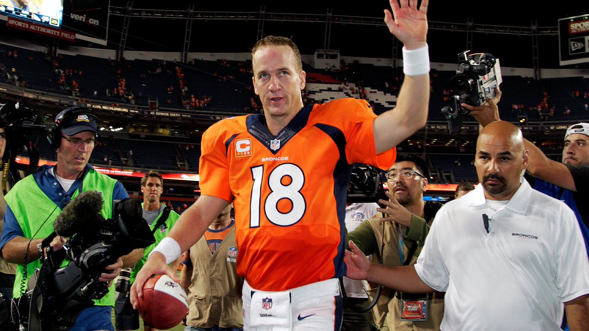 😱 462 passing yards 😱 7 TDs Peyton Manning delivered one of the best single-game performances ever in Week 1 of 2013 🤩 📺: NFL Schedule Release — 5/14 8pm ET on NFLN/ESPN2 📱: Stream on NFL+