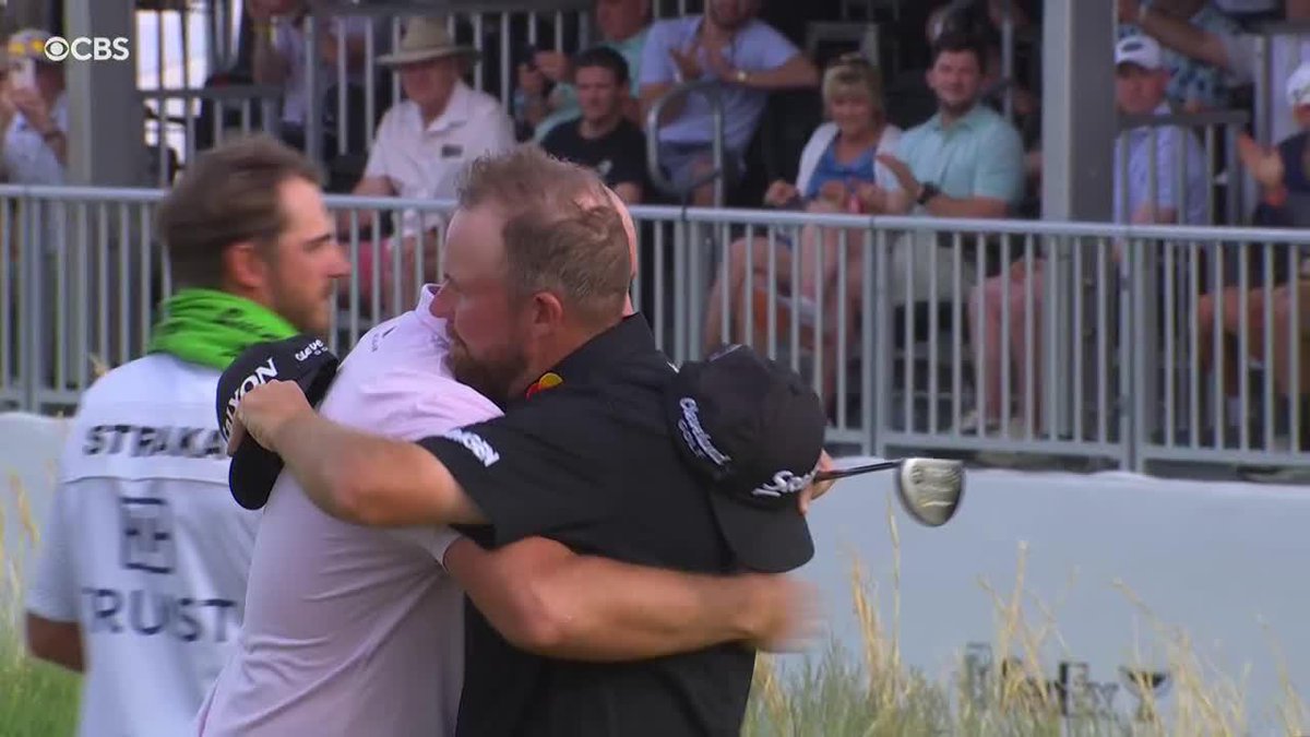 Shane Lowry congratulates Sepp Straka after a heartbreaking finish.