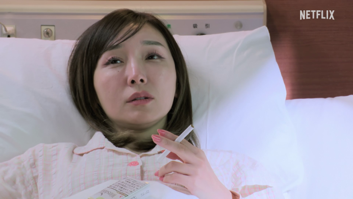 「これさえなければ、私たちの人生何か変わったのかな」 加護亜依、"解禁"。 因縁のアイテムを手に、どんな罵倒を繰り広げる？ Netflixコメディ『罵倒村』 いよいよ明日5月13日より配信開始！ 加護亜依 #罵倒村 #加護亜依