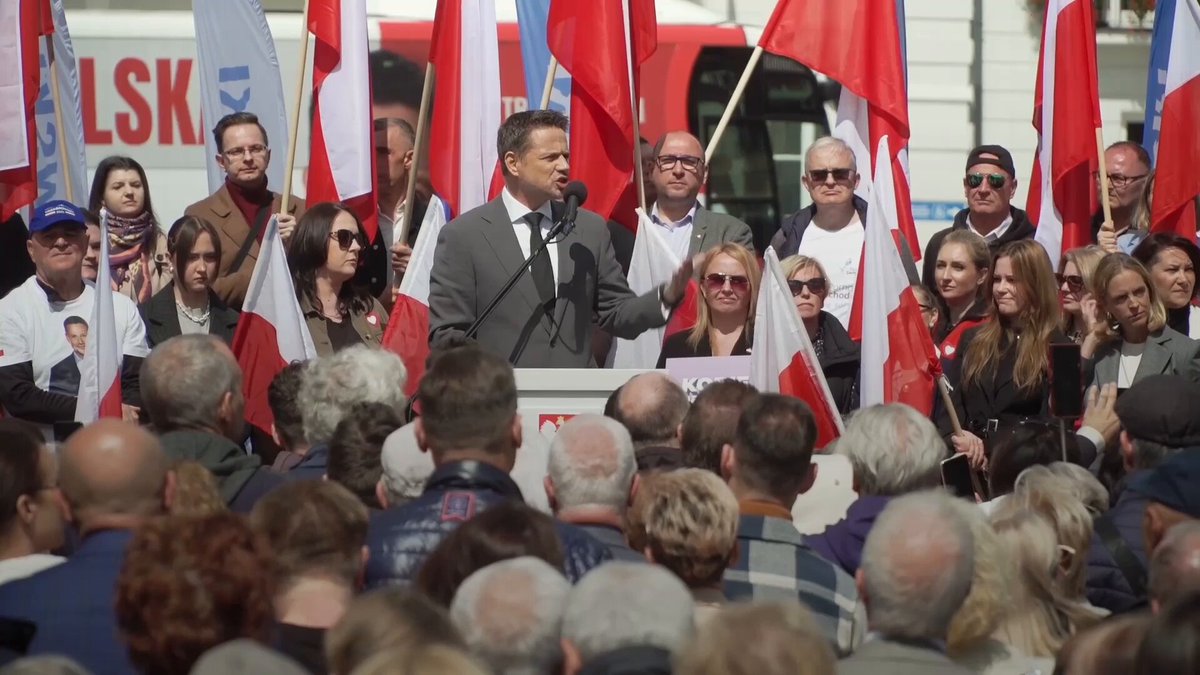 💬 Prezydent Rafał Trzaskowski: Niemcy dziś mówią: Polska miała rację. Cała Europa przyznaje nam rację. I wreszcie zaczyna robić dokładnie to, co my. #Trzaskowski2025 ✌️🇵🇱 #WygraCałaPolska