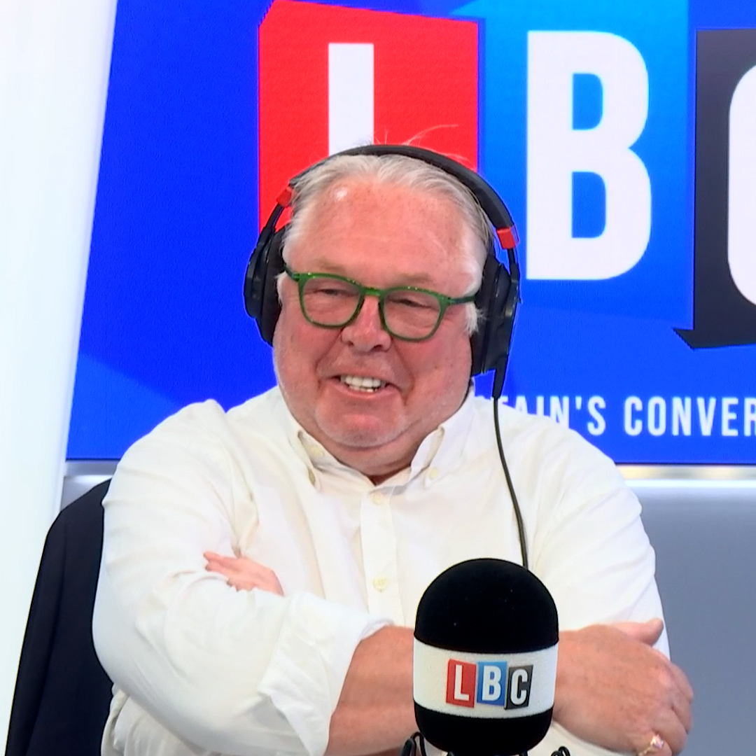 "I have heard this so many times before, and we get nowhere!" "A total paralysis that seems to grip every government." Keir Starmer 'will close the ECHR migrant loophole'. But after hearing 'stop the boats and smash the gangs' already, Nick Ferrari isn't so sure.