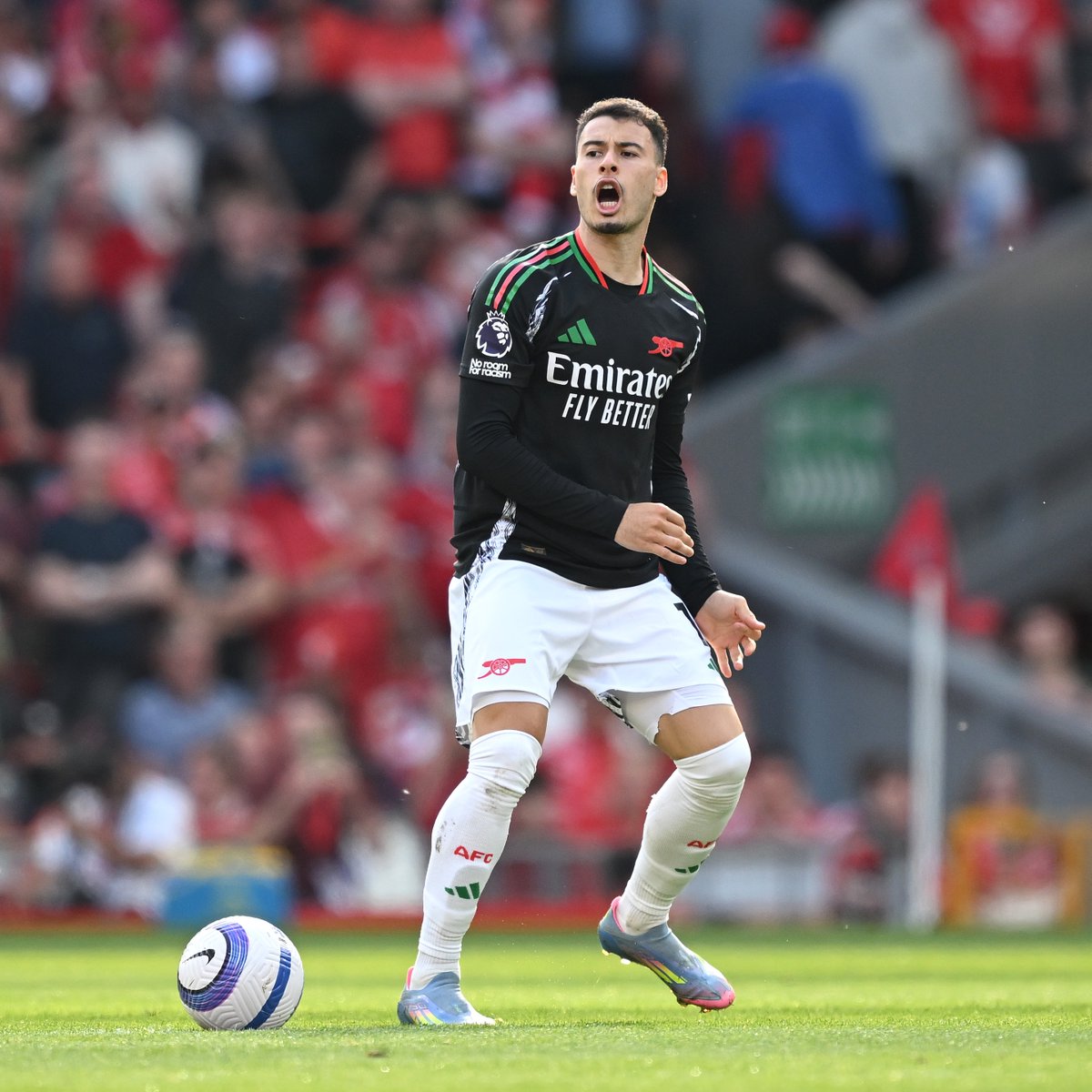 Firing straight back after the break 🚦 🫡 Gabriel Martinelli