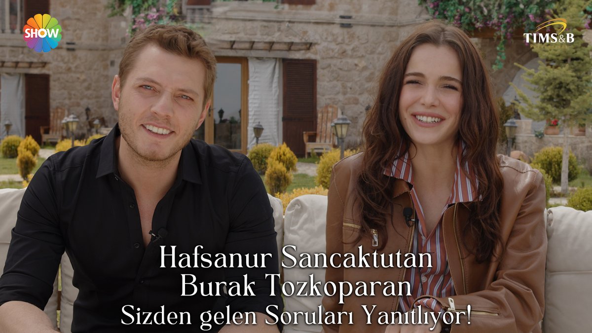 Hafsanur Sancaktutan ve Burak Tozkoparan sizin için cevapladı! ❤️ #SiyahKalp yeni bölümüyle Perşembe 20.00’de Show TV’de 🖤 @timsandb