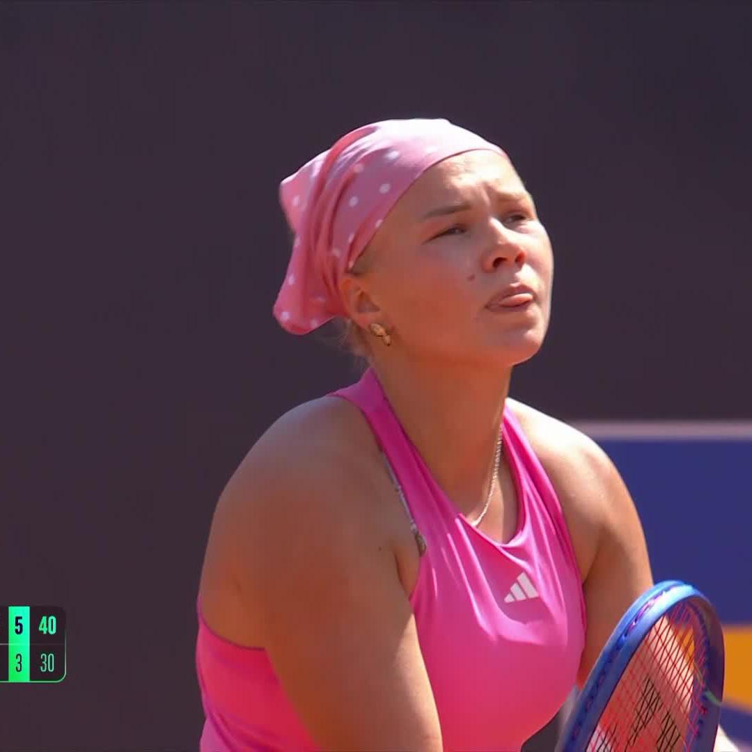 making all the right moves 💃 Shnaider gets the better of Mertens 6-2, 6-3 to make the quarterfinals in Rome! #IBI25