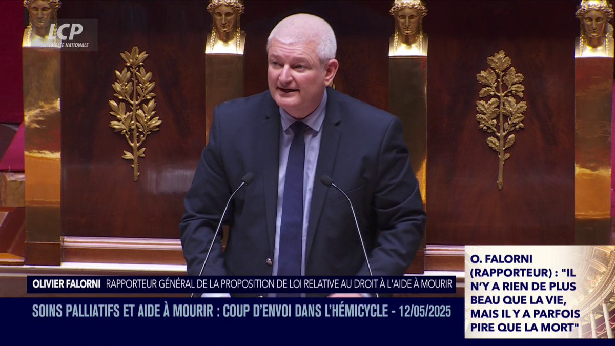 #FinDeVie : "Il n'a rien de plus beau que la vie, mais il y a parfois pire que la mort, quand la vie n'est devenue qu'une inexorable agonie", débute Olivier Falorni. "Que veut dire vivre quand vivre n'est plus que souffrir sans espoir de guérison ?", interroge-t-il. #DirectAN