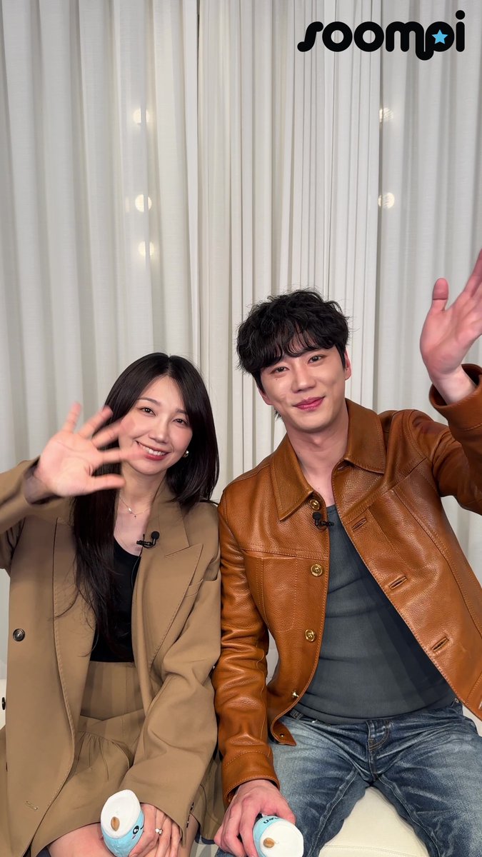 A message from #LeeJunYoung and #JeongEunJi of "#PumpUpTheHealthyLove"! Watch the drama on Viki: #24시헬스클럽 #이준영 #정은지 이준영 정은지 (JeongEunJi) 정은지 빌리언스