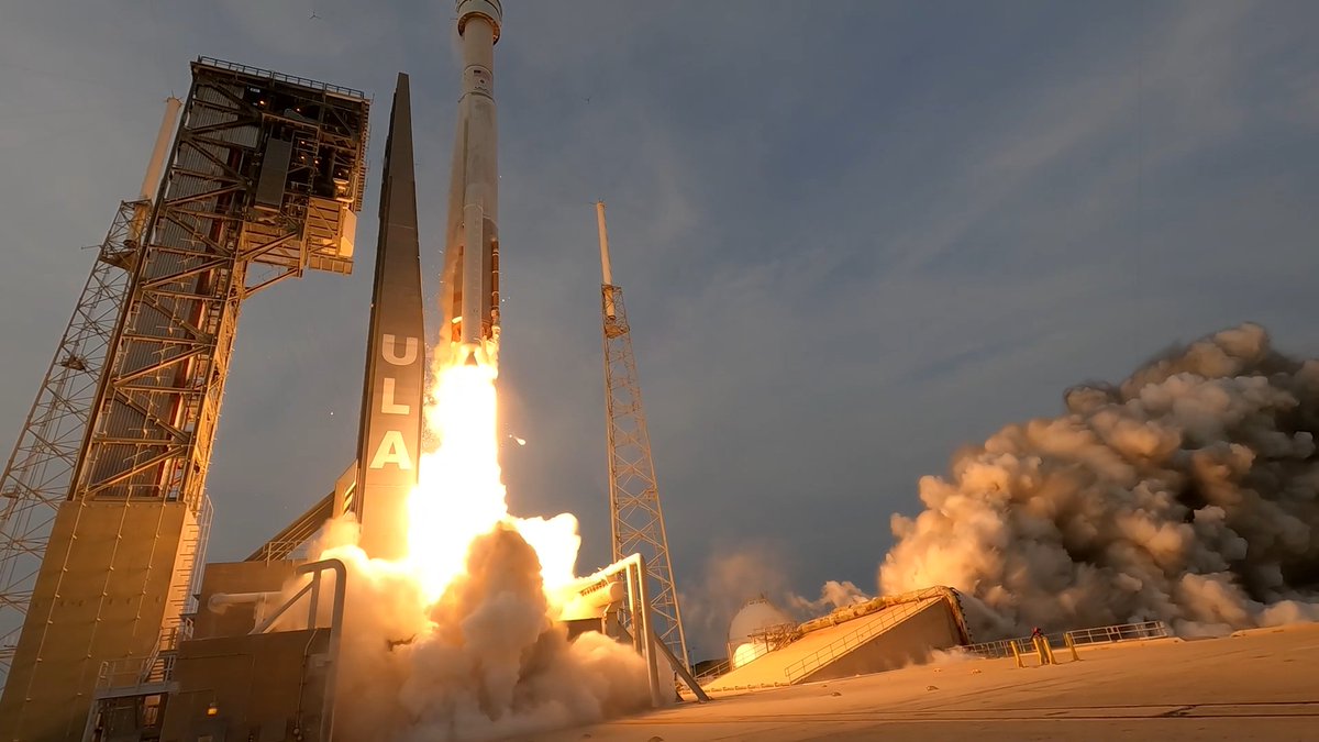 Do you know how the FAA keeps commercial flights safe during space launches? Learn about aircraft and debris response areas – and how they keep you safe when you're flying – at #FAAInTheAir #Space