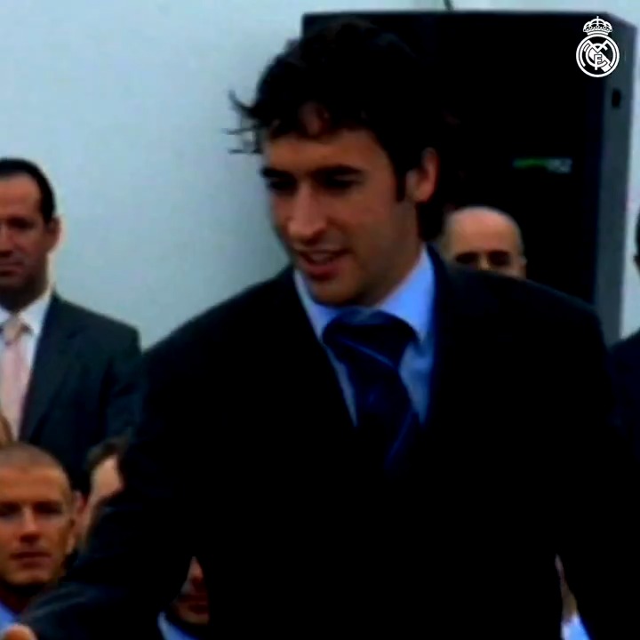 🔙🧱🤩 🗓️ 12/05/2004