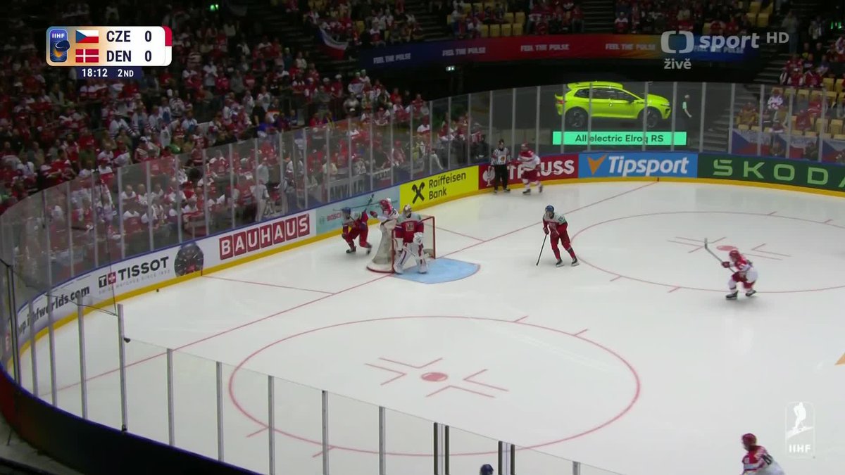 Já vím, že furt chválím, ale aktuálně vysokej level digitálu Český hokej ukazuje i to, že na tw fanoušci skoro ani nestihnou napsat o zajímavým momentu a už tady visí jeho video z ofiko účtu 👌🏻