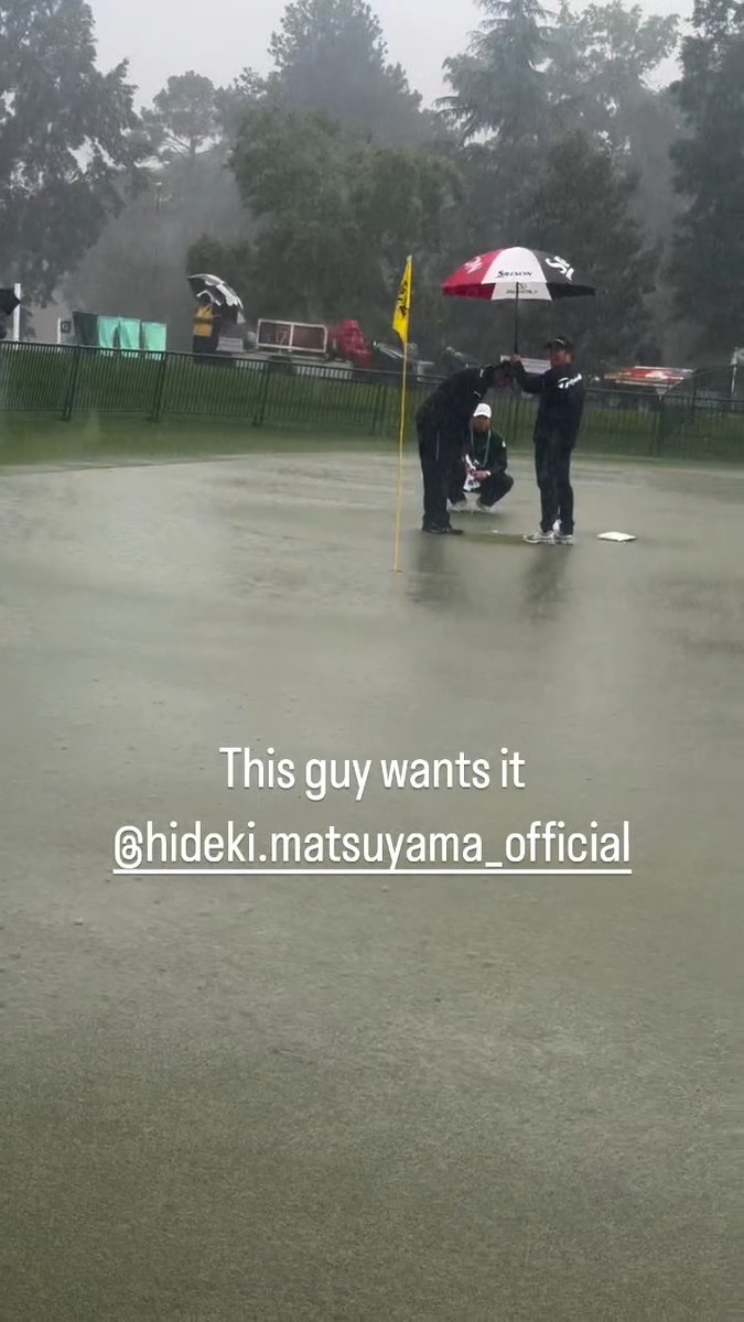 Okay, I’m not a pro. And I’m a huge Hideki fan. But what in God’s name could Hideki possibly be working on? It’s a sheet of water lol. There isn’t a single drill that wouldn’t be better on a hotel room floor. Am I crazy? Anyways, hope he wins lol.