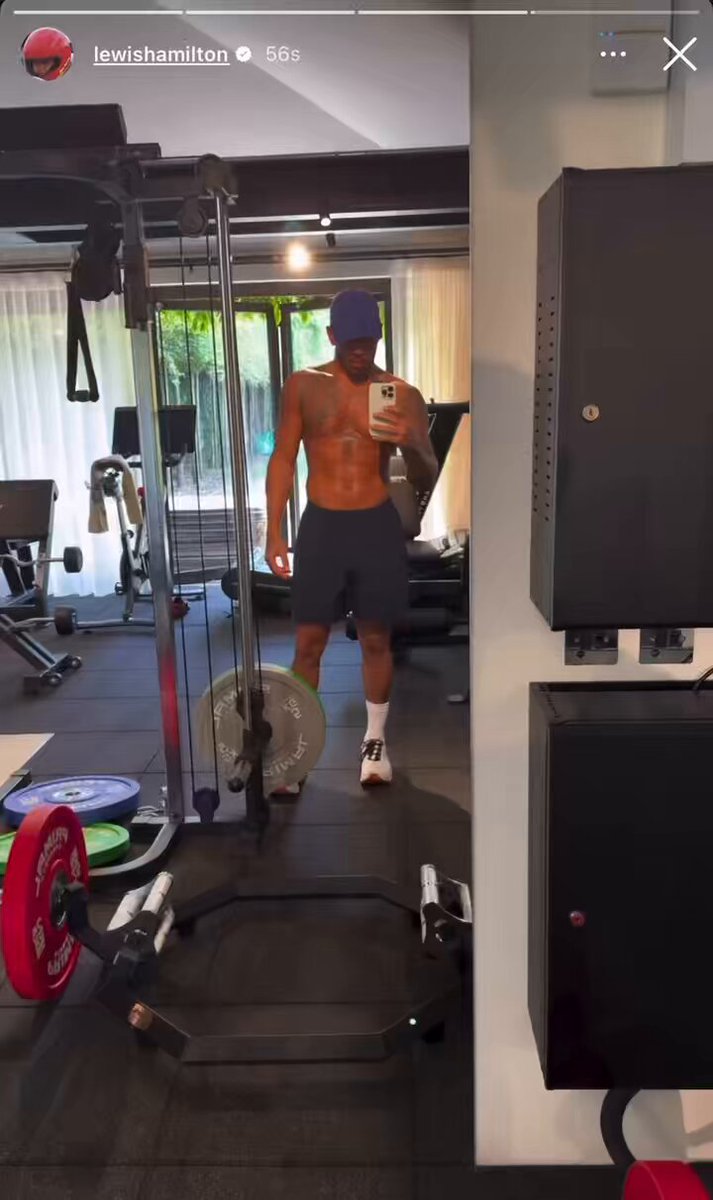 Lewis Hamilton via Instagram! 🔥🥵