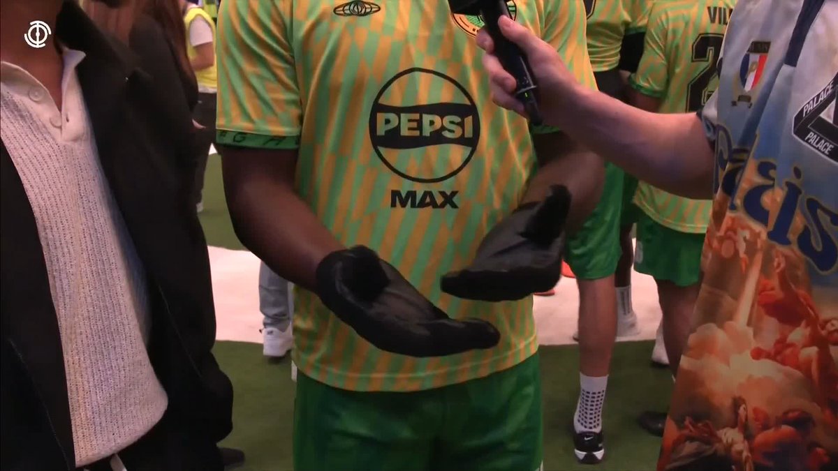 PK Humble finally explains why he’s been rocking gloves indoors at Baller League 🙃😂
