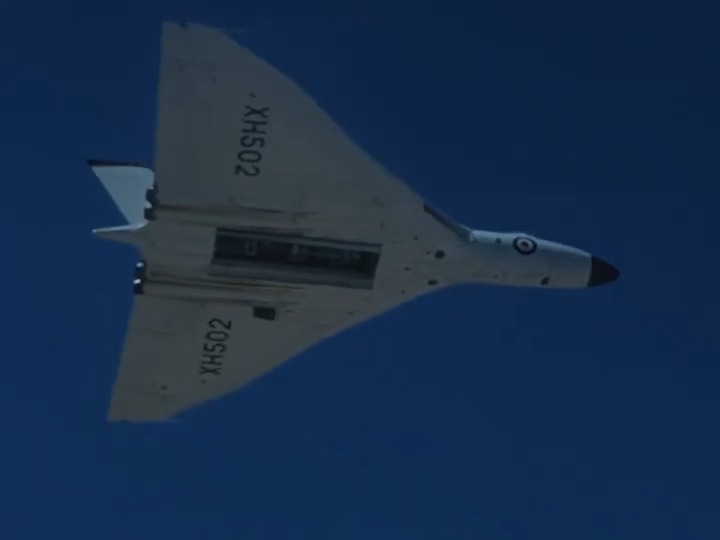 How have I never heard of an aircraft that is called Vulcan. I guess I need to keep better tabs on the aircraft my friends across the pond have built because this is 100% badass looking.🤘😎