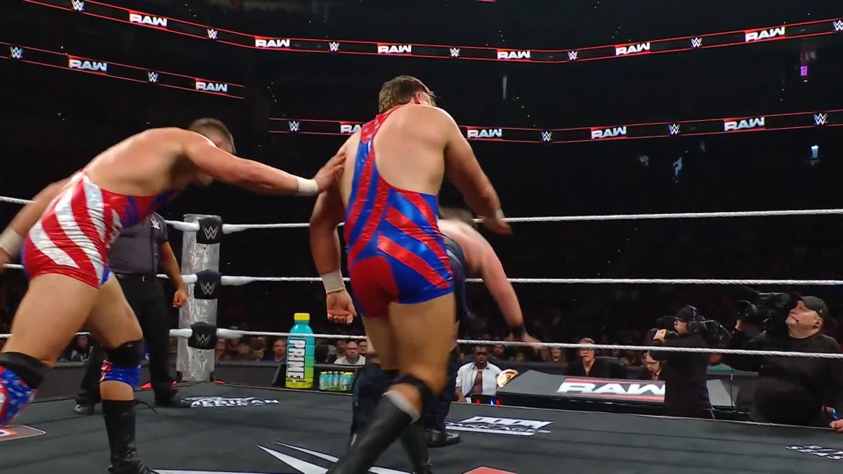 Oh, COME ON! 😤 #WWERaw