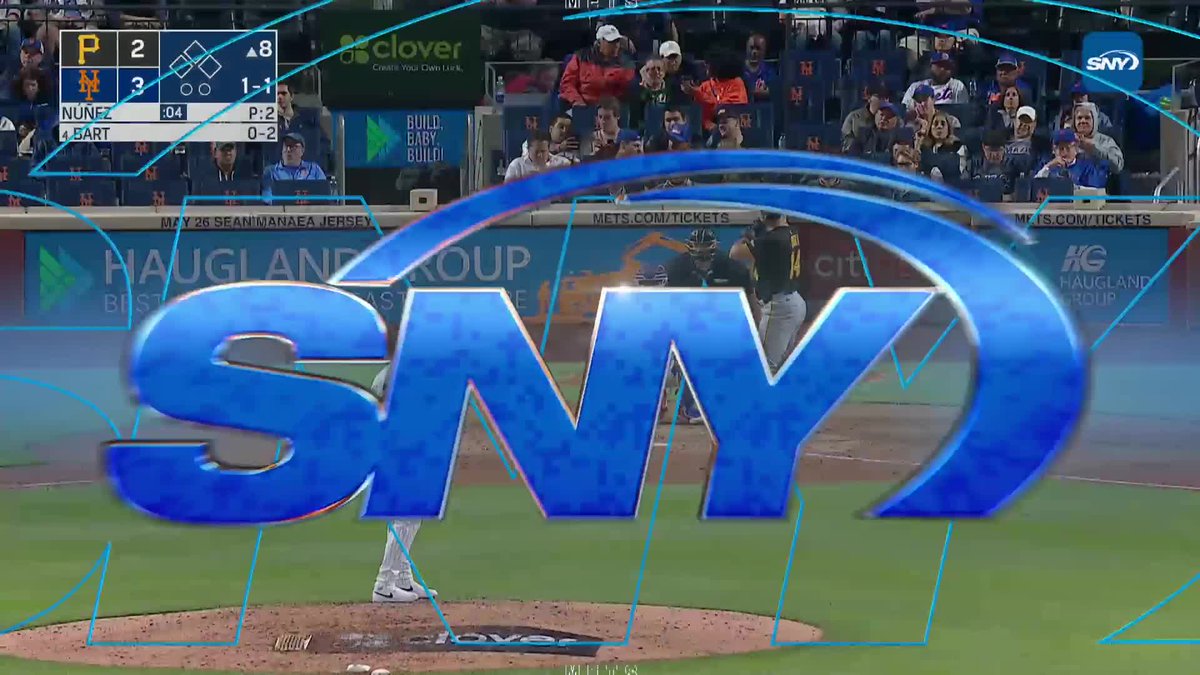 BRANDON NIMMO MAKES THE CATCH AT THE WALL!