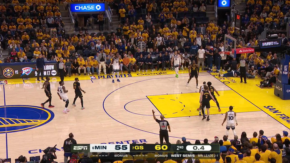 ANT FROM DEEP AT THE HALF-TIME BUZZER 🚨