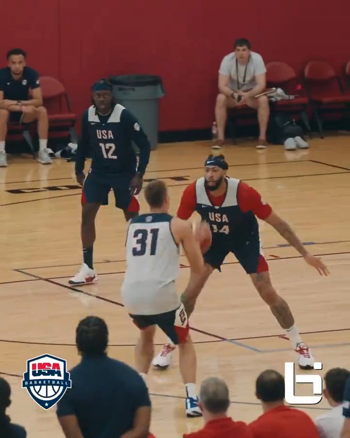 “We ain’t have no cold-a** white boy like this in a long time!” - Kevin Garnett on Cooper Flagg 😂 (via All the Smoke)