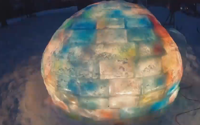 A colourful igloo dome hut from hundreds of ice blocks [📹 AdventureKids]