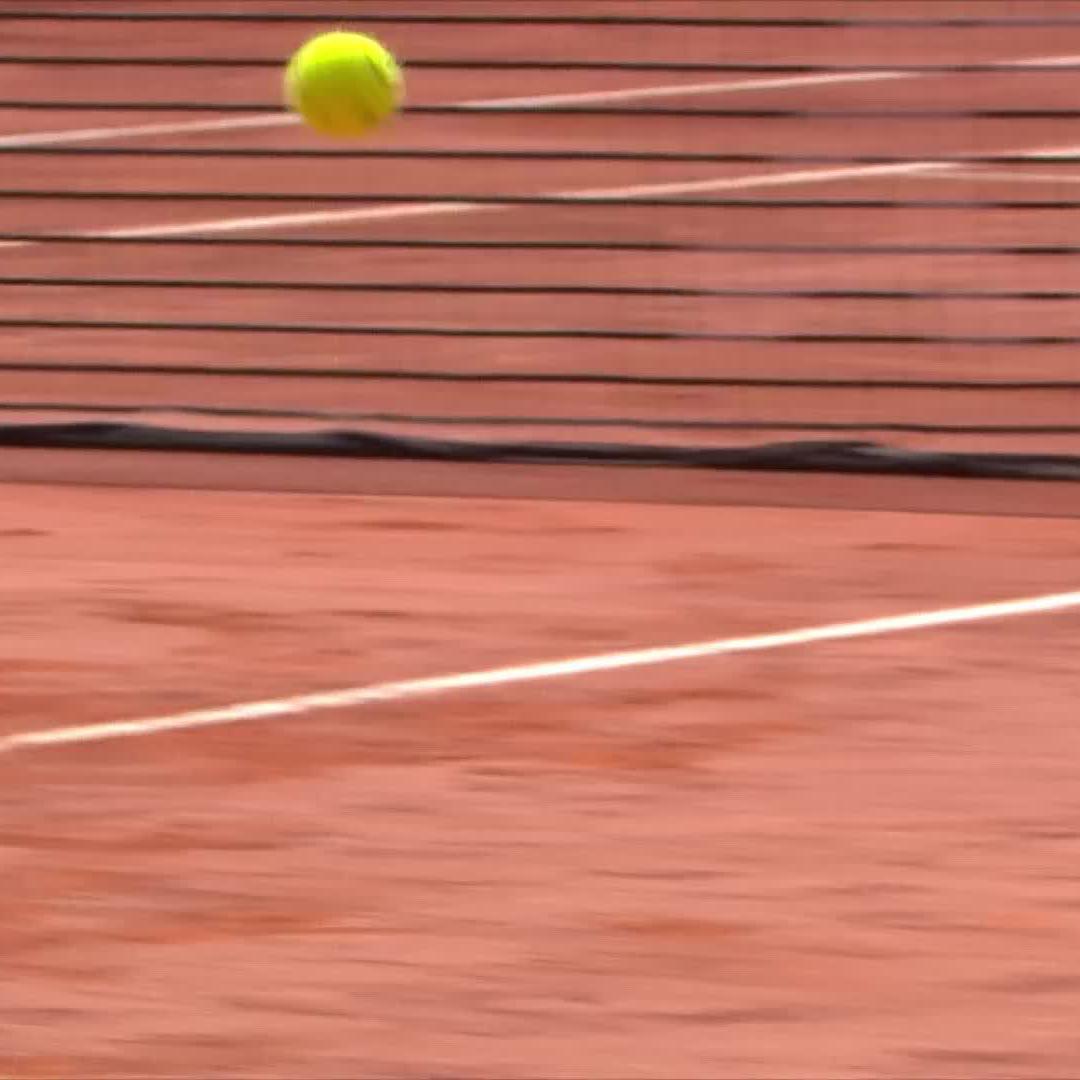 Delicate finish from Carlos Alcaraz 👌 #IBI25