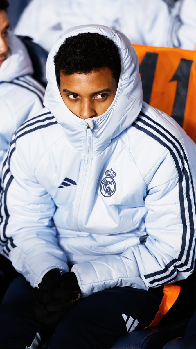 ⚠️ Rodrygo se retira del entrenamiento tras hablar con Ancelotti y en medio de los rumores sobre su futuro 💥 El brasileño no quiere jugar más en el Real Madrid, tal y como desveló anoche Felipe del Campo en @radiomarca