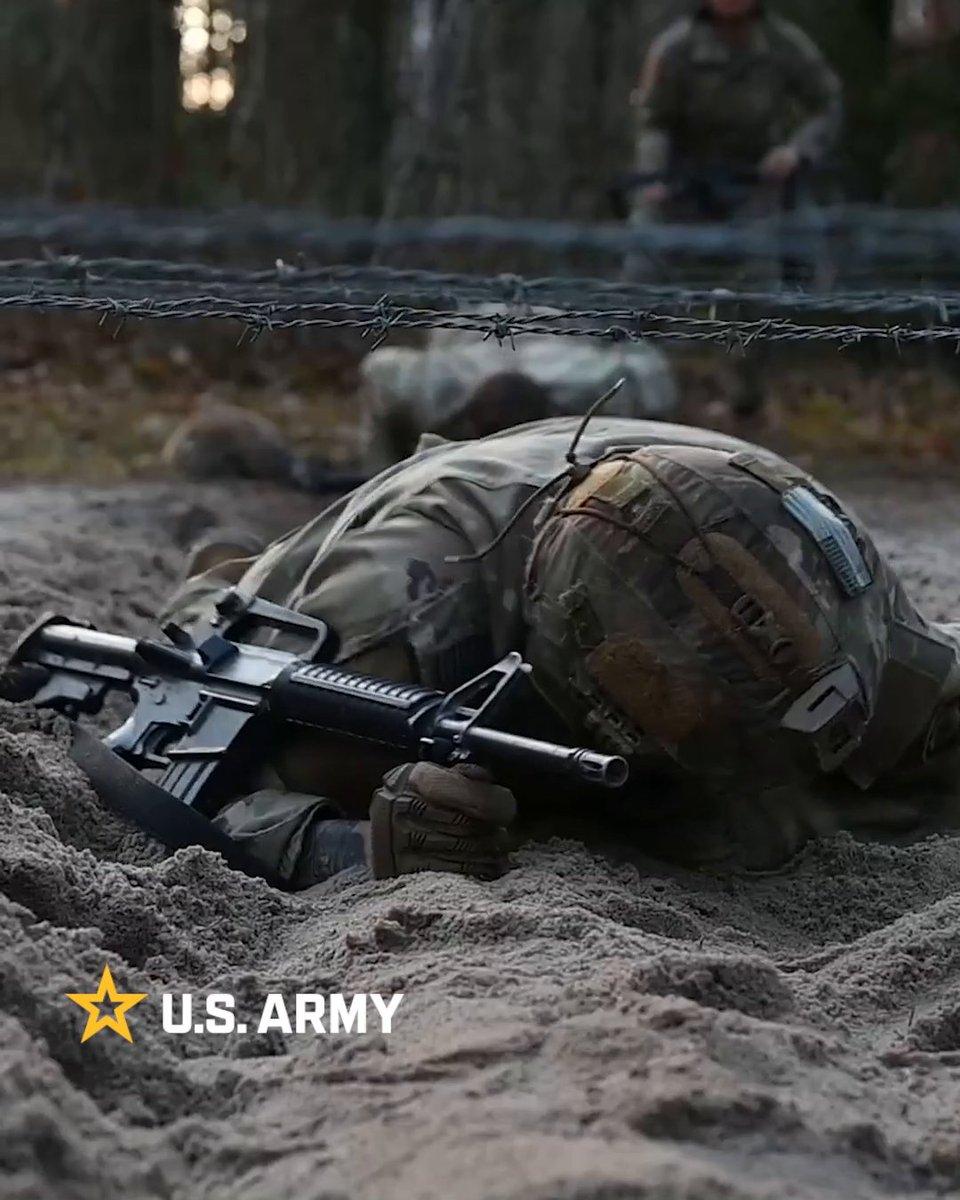 These Soldiers are earning their spurs! U.S. Soldiers from the 2nd Cavalry Regiment’s Engineer Squadron participated in a spur ride at Grafenwoehr Training Area, Germany, on March 25, 2025. The event tested candidates through physical and team-building challenges to earn the right to wear spurs. 📽️ Staff Sgt. Randis Monroe