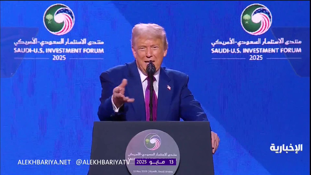 🚨 الرئيس الأمريكي ترمب: الأمير محمد هل تنام ليلاً؟ كيف تنام يا رجل؟! 🚨 الأمير محمد بن سلمان: أنا أحاول .. أنا أحاول .. 🚨الرئيس الأمريكي ترمب: يا له من عمل رائع .. أعتقد أنه يتقلب طوال الليل يفكر كيف أجعل بلدي أفضل !!