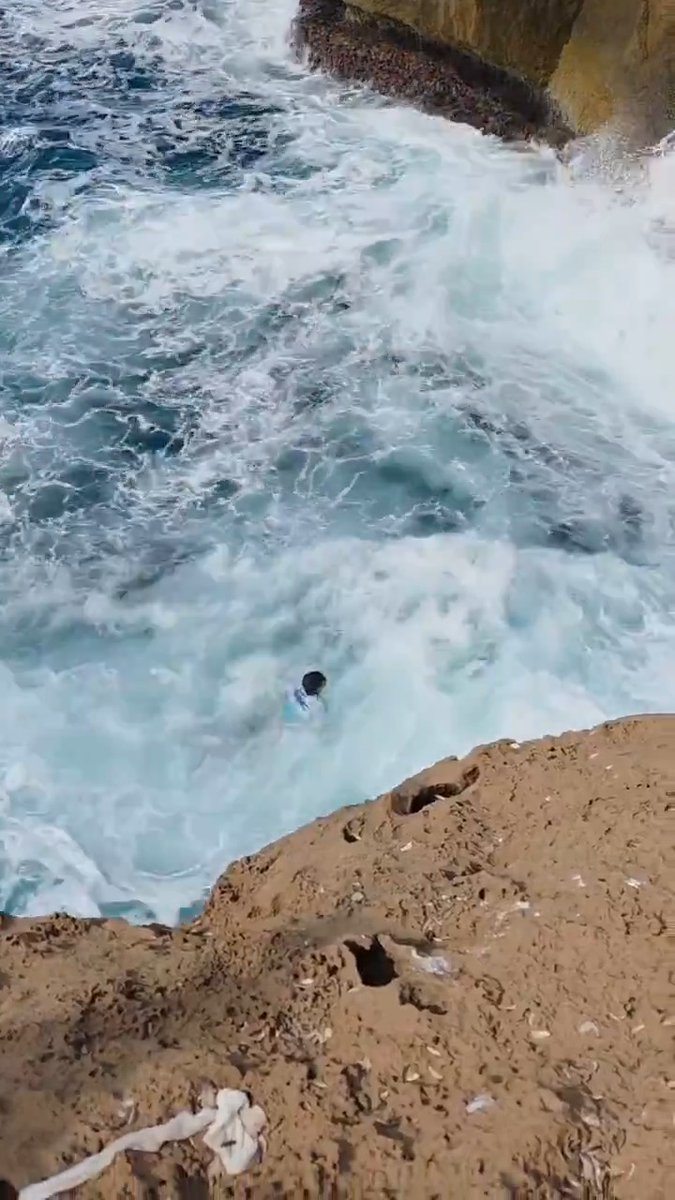 This is why you don't play with the ocean