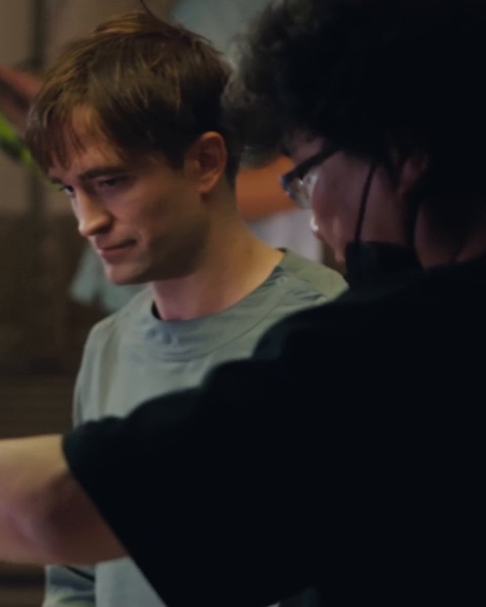 We dare you to go behind the scenes with Robert Pattinson. #Mickey17 is now available on 4K Ultra HD!