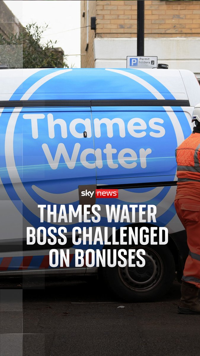 'Do you want to say you're sorry?' Thames Water's chief executive Chris Weston was questioned by Sky's Liz Bates about his bonuses at the UK's biggest water company - and apologised for supply interruptions.