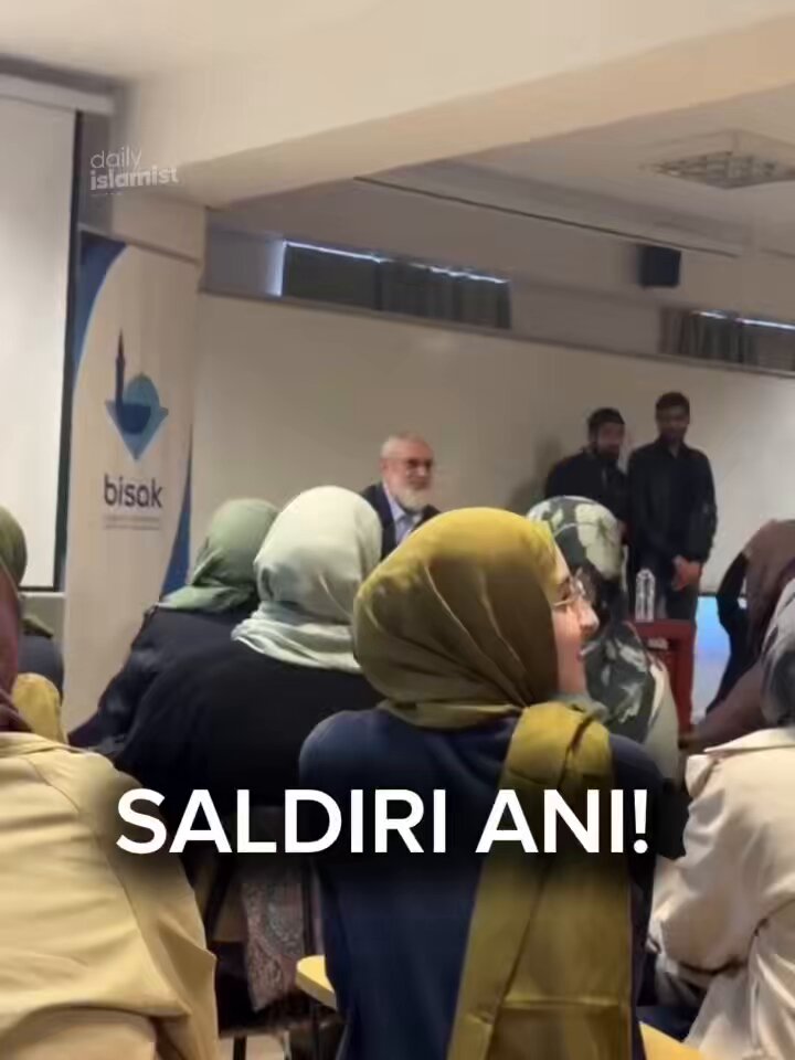 🔴 Boğaziçi Üniversitesi’ndeki İslam düşmanları, Nureddin Yıldız’a saldırı girişiminde bulundu!