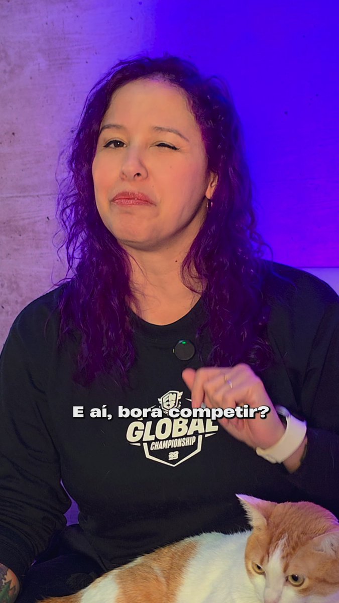Tá pensando em começar sua jornada pra ser um pro de Fortnite? Além de muito treino e habilidade, tem alguns requisitos dentro do game pra você poder competir. Se liga no vídeo e bora correr atrás daquele primeiro lugar 🏆