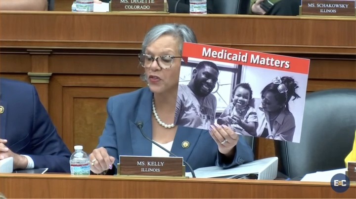 "These are not just numbers, these are real people that will suffer." Robin Kelly defends Illinoians from the Republican Medicaid cuts. #NoMedicaidCuts