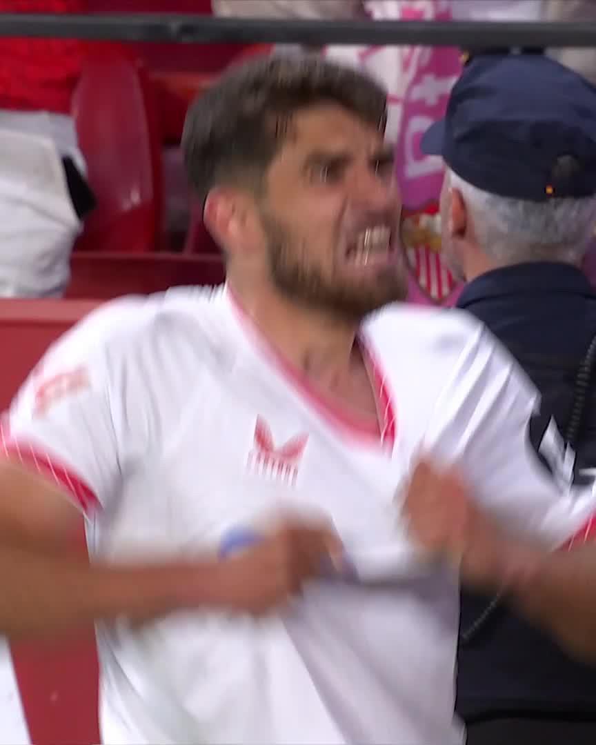 🔥 ¡Un gol para ENCENDER el Ramón Sánchez-Pizjuán! ❤️ Sevilla Fútbol Club ❤️ #SevillaFCLasPalmas | #LALIGAHighlights | #DesenlaceLALIGA