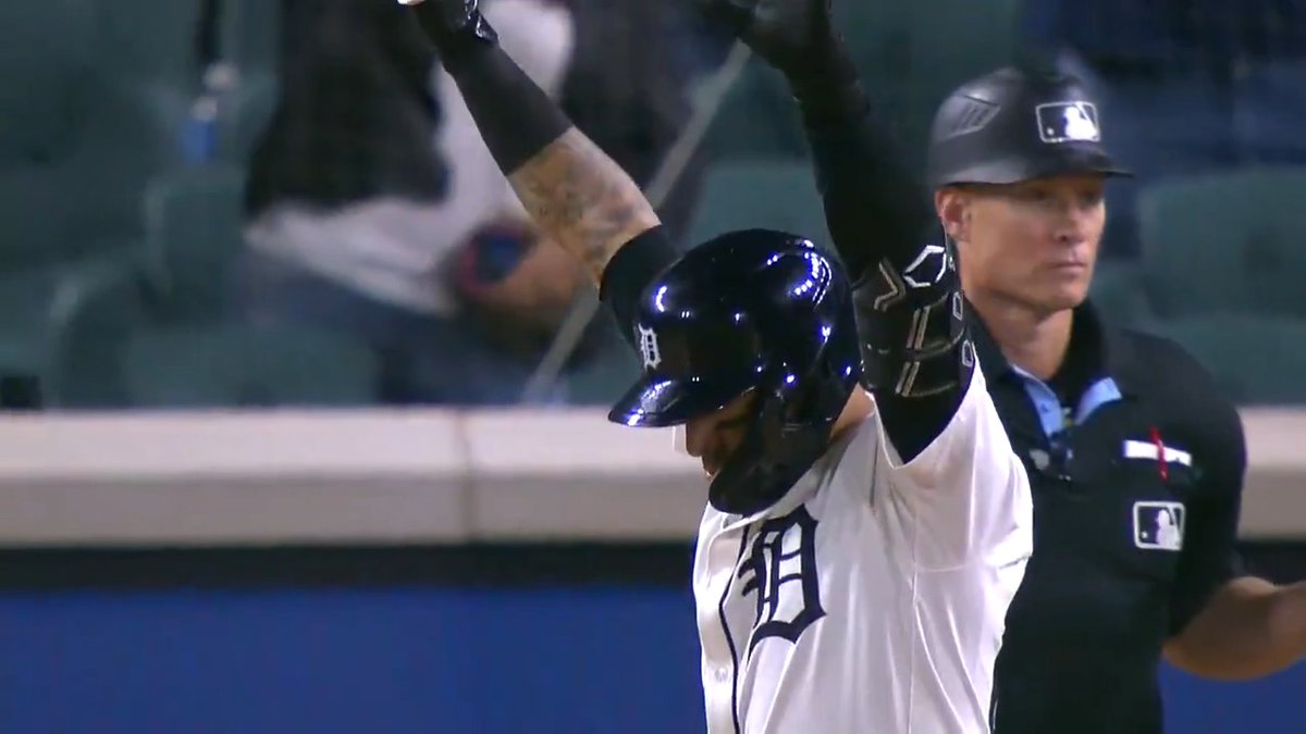 2 HR 6 RBI A MAGICAL night for Javy Báez!