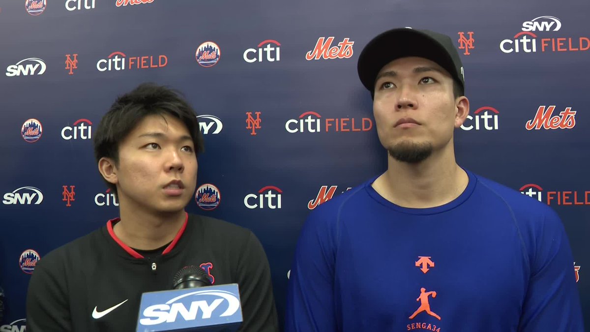 Kodai Senga talks about what Carlos Mendoza told him on his mound visit in the 6th inning. Kodai: "I think that's what Mendy said" Hiro: "I was there, though" 😂