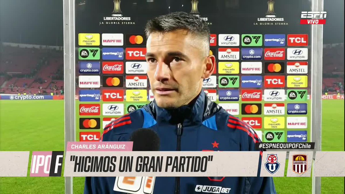 "FELIZ PORQUE GANAMOS EN NUESTRA CASA Y CON NUESTRA GENTE" Charles Aránguiz, figura de la #UdeChile, abordó el triunfo de los Azules por 4-0 sobre #Carabobo en la CONMEBOL #Libertadores.