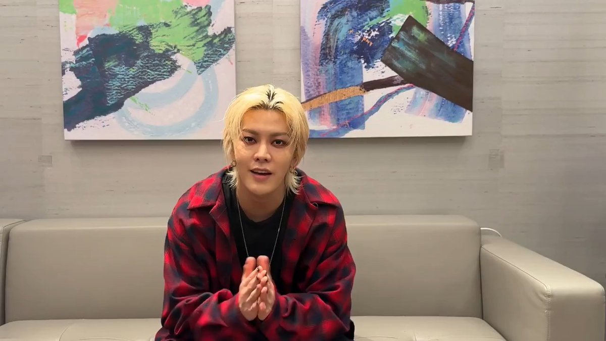 #YUTA The 1st Single『TWISTED PARADISE』配信開始🥀 「#TWISTEDPARADISE」はギターのリフが印象的なGlam Rockスタイルの楽曲🎸 自身が作詞に参加した歌詞にも注目してお聴きください🎧✨ シズニの皆さま宛に届いたコメントも要check❤️ NCT_OFFICIAL_JP #NCT127 #유타 🍒