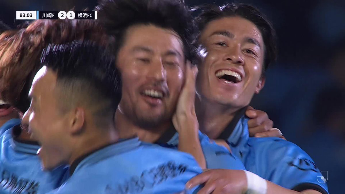 #家長昭博 の技ありループが オウンゴールを誘発！ 🎦 ゴール動画 🏆 明治安田Ｊ１リーグ 第14節 🆚 川崎Ｆvs横浜FC 🔢 2-1 ⌚️ 84分 ⚽️ オウンゴール（川崎Ｆ) #Ｊリーグ