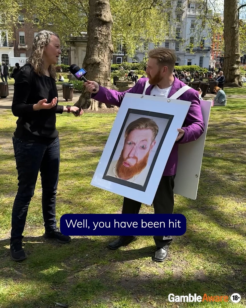 🫏 Andy has never looked better in this episode of 𝐒𝐭𝐫𝐞𝐞𝐭 𝐂𝐚𝐬𝐢𝐧𝐨 🫏⤵️⁣ ⁣ Today, Londoners helped 'Pin the Face on Andy' to... interesting results. At least now the donkeys won't recognise him when they come to copyright claim!⁣ ___________⁣ ⁣ ⁣ ⁣⁣ #StreetCasino #LondonLife #PinTheTail